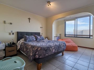 Casa de 3 pisos con suite principal con terraza y vista al mar | Casas Blancas - Jardines del Sur