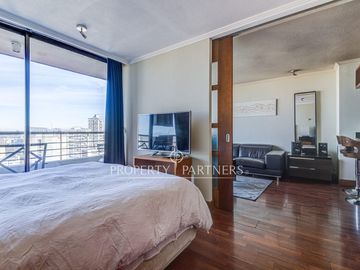 Departamento amoblado en arriendo con vista despejada Metro Manuel Montt Providencia
