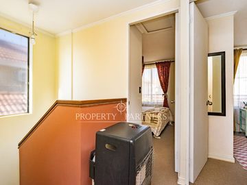 Casa en Venta y local comercial – Altos del Raco / Plaza Viva