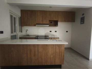 Gánalo. Departamento Nuevo en renta. Planta baja. Villas del Refugio, Querétaro