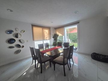 Casa en condominio en venta en San Salvador Tizatlalli, Metepec, México