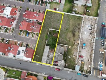 Terreno habitacional en venta en La Providencia, Metepec, México
