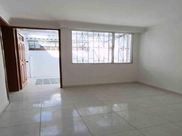 CASA EN ARRIENDO LA CAROLA / MANIZALES