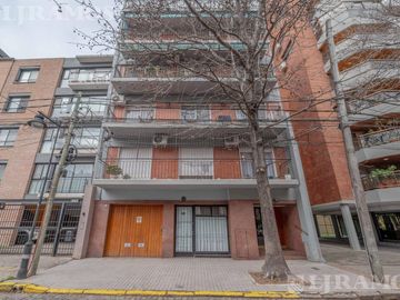 VENTA- DEPARTAMENTO- 3 AMBIENTES AL FRENTE- SAN ISIDRO