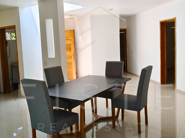 CASA EN VENTA EN CHANTEPEC CHAPALA