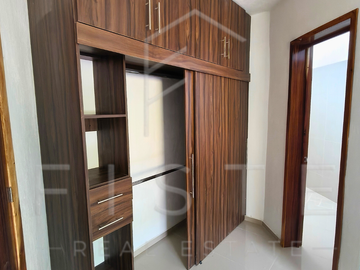 CASA EN VENTA EN CHANTEPEC CHAPALA