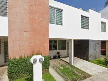 Casa en venta cerca de Base Aérea