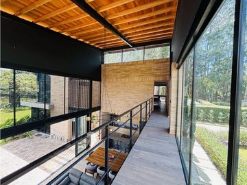 Hermosa casa campestre para la venta vía San Antonio la ceja