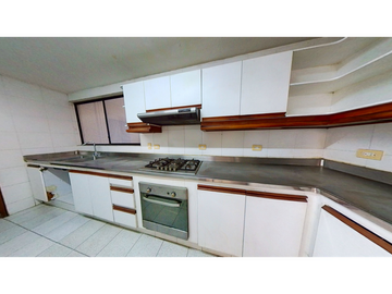 VENTA APARTAMENTO SANTA TERESITA, Cali