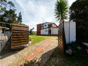Se Arrienda Casa Campestre en Parcelación La Molina, Guarne