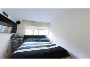 Se vende apartaestudio en Lomalinda, Chapinero.