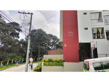 Se vende apartaestudio en Lomalinda, Chapinero.