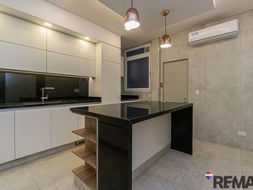 PISO 5 AMBIENTES VENTA RETIRO RECICLADO A ESTRENAR