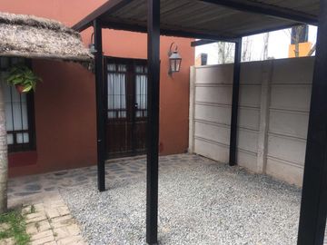 VENTA CASA 3 DOR. GRAL. RODRIGUEZ APTA CREDITO