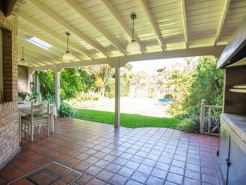 CASA EN VENTA BARRIO LA MERCED