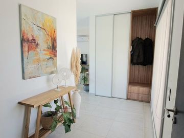 Venta Casa Acacias Puertos del Lago 5 Ambientes