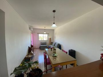 DEPARTAMENTO EN VENTA LA PLATA CON COCHERA