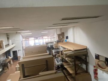LOCAL CON DEPOSITO VENTA RAMOS MEJIA CON RENTA
