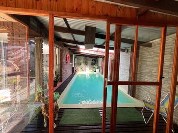 Venta en block casa + 4 deptos el Grosellar