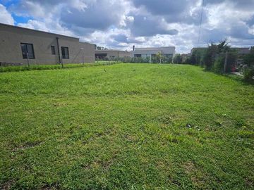 LOTE EN BARRIO PRIVADO SANTO TOMAS