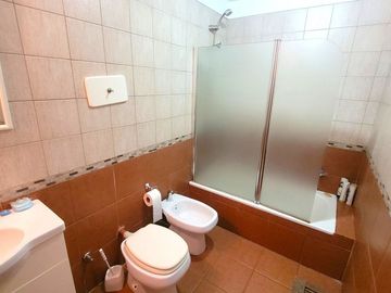 Departamento 2 amb con posibilidad de cochera