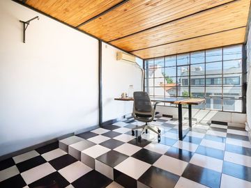 CASA EN VENTA EN CASTELAR NORTE 3 AMBIENTES