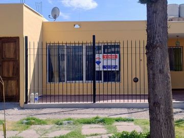 Se Vende Hermosa Casa Barrio San Eduardo