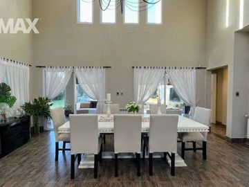 Venta casa 5 Ambientes  Barrio Los Puentes-Lujan