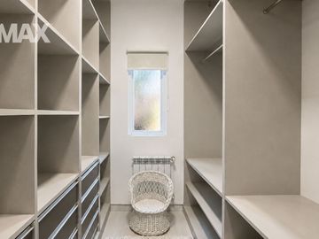 Venta casa 5 Ambientes  Barrio Los Puentes-Lujan
