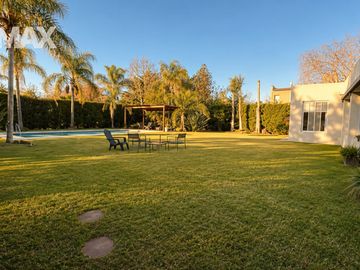 Venta casa 5 Ambientes  Barrio Los Puentes-Lujan