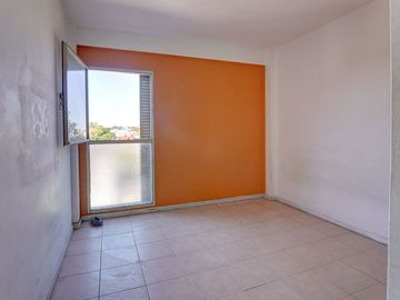 DEPARTAMENTO 4 AMBIENTES EN ALQUILER EN  LUGANO