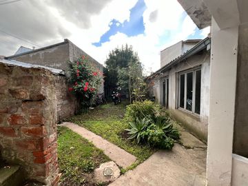 VENTA PH 3 AMB B° PINOS ANCHORENA CON PARQUE