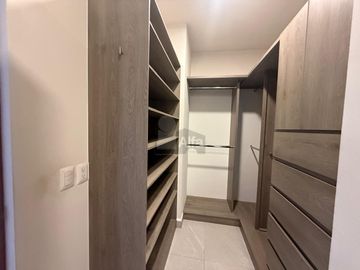Departamento en renta, Torre Diez ,Colinas de San Jerónimo, Monterrey, Nuevo León.