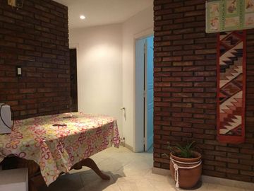 VENTA CASA RESIDENCIAL 3 DORMITORIOS Y PISCINA MZA