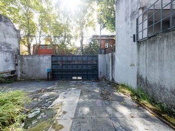 Casa en venta Saavedra Jardín -pileta - parrilla