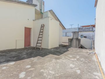 VENTA CASA 4 AMB C/JARDIN + PH 2 AMB VILLA BOSCH