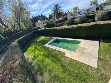 EN VENTA CASA 5 AMB EN BARRIO PILAR GREENPARK