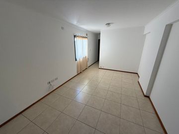 ALQUILER DEPARTAMENTO 1 DORMITORIO.  B° CENTRO