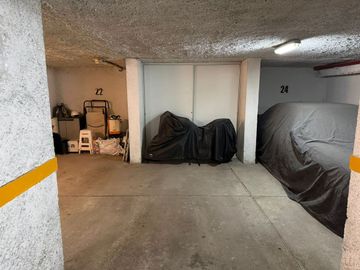 VENTA COCHERA BALCONES DE COFICO CON BAULERA