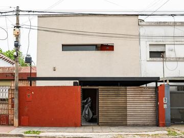 CASA EN VENTA 2 DORMITORIOS LA FLORIDA