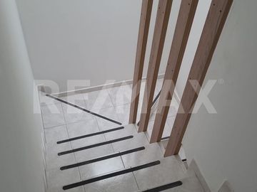 EN VENTA Dpto 2 dorm con Estudio Santa Genoveva