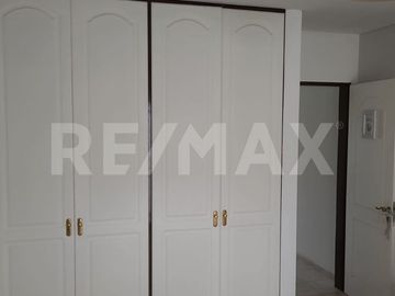 EN VENTA Dpto 2 dorm con Estudio Santa Genoveva