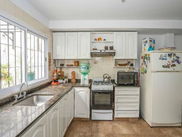 VENTA DÚPLEX EN VILLA DEL PARQUE SIN EXPENSAS