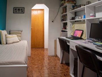 CASA EN VENTA 4 AMBIENTES BOULOGNE