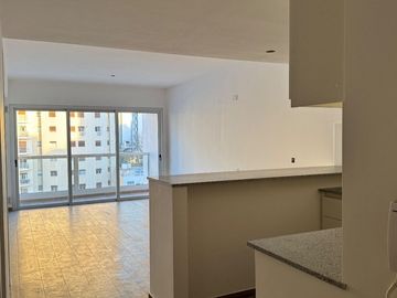 MONOAMBIENTE EN VENTA en La Plata – PISO 1