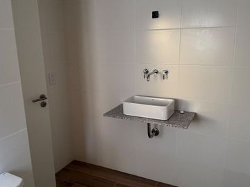 MONOAMBIENTE EN VENTA en La Plata – PISO 1