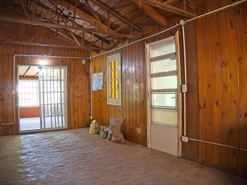 Venta de casa con 2 dormitorios