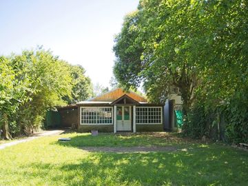 Venta de casa con 2 dormitorios