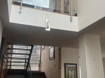 Casa en venta de 4 hab. en Cerros de suba , Bogotá