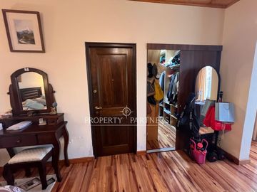 Linda casa en exclusivo condominio